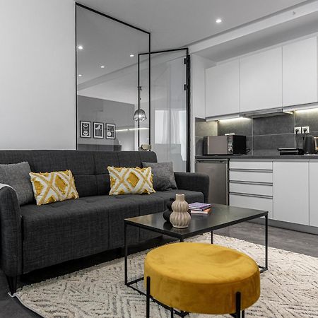 Phaedrus Living: City Center Luxury Flat Loukianou Athens Exterior photo