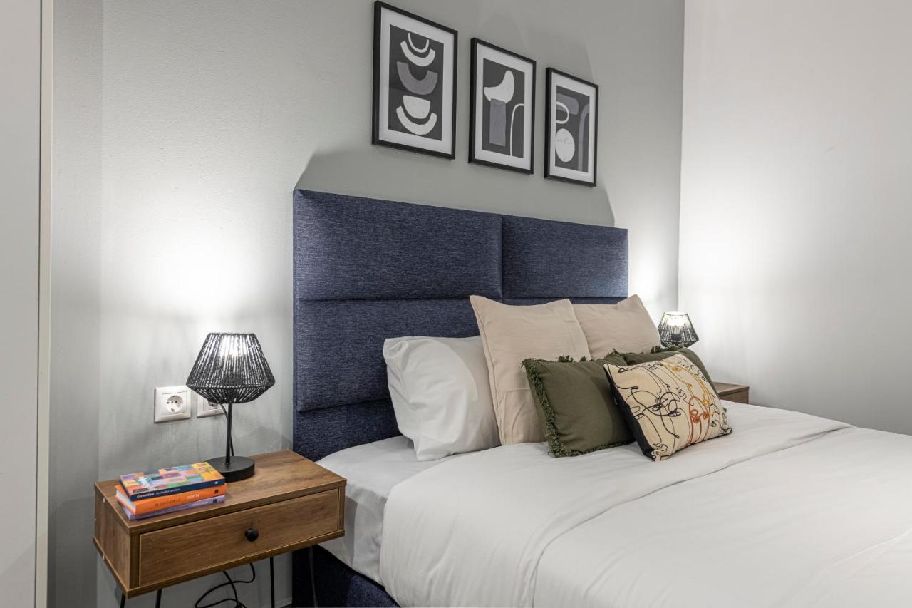 Phaedrus Living: City Center Luxury Flat Loukianou Athens Exterior photo