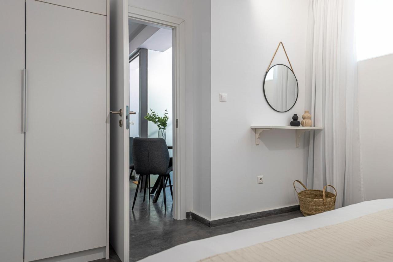 Phaedrus Living: City Center Luxury Flat Loukianou Athens Exterior photo